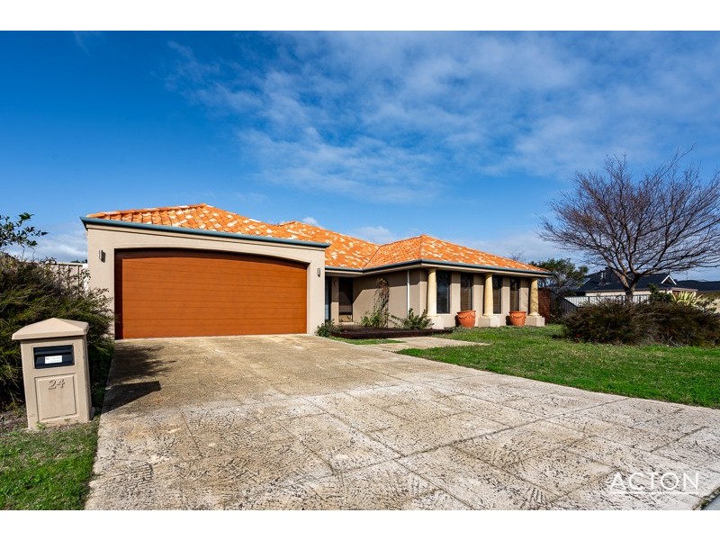 24 Pineknoll Gardens, Meadow Springs WA 6210