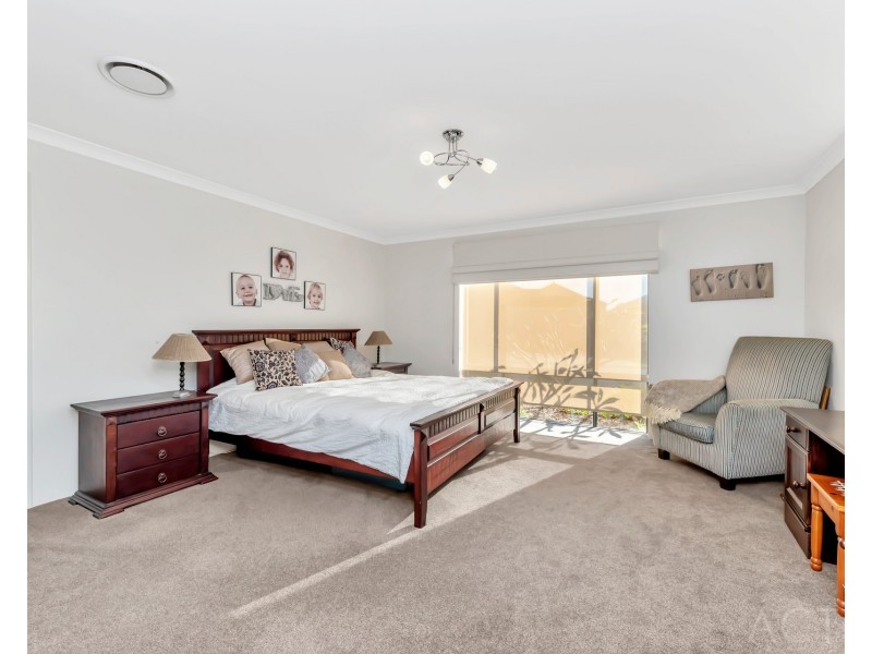 21 Joshua Carrol Street, Madora Bay WA 6210