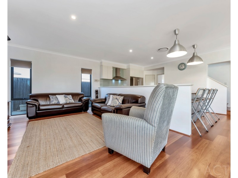 21 Joshua Carrol Street, Madora Bay WA 6210