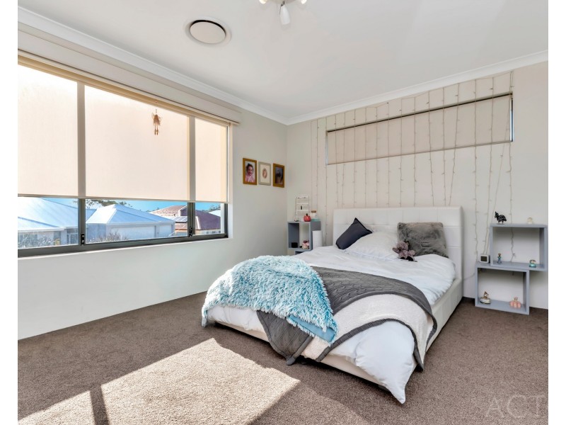 21 Joshua Carrol Street, Madora Bay WA 6210