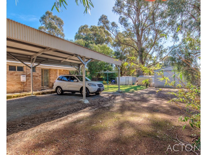 6 Bardoc Way, Greenfields WA 6210