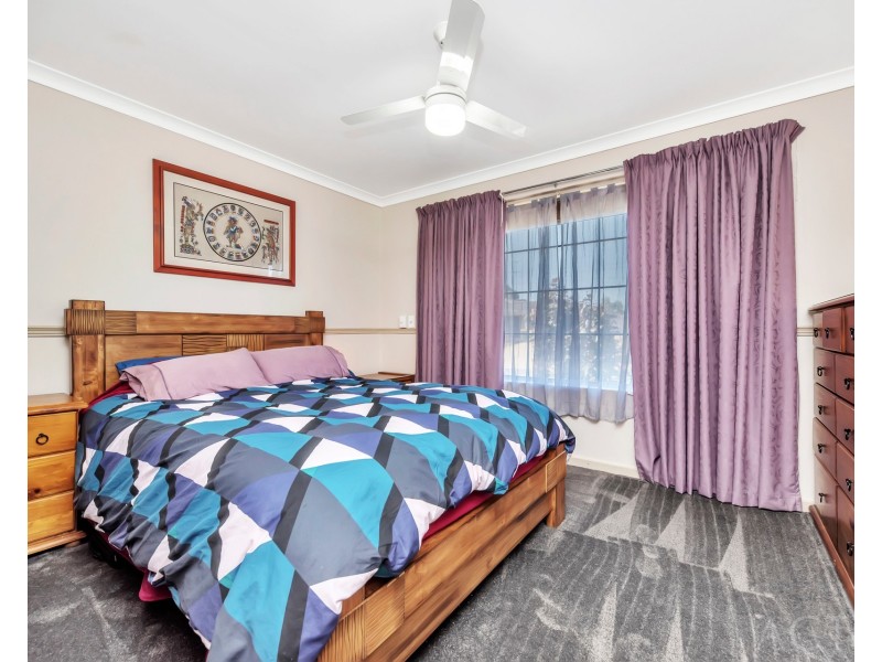 19 Brighton Place, Greenfields WA 6210