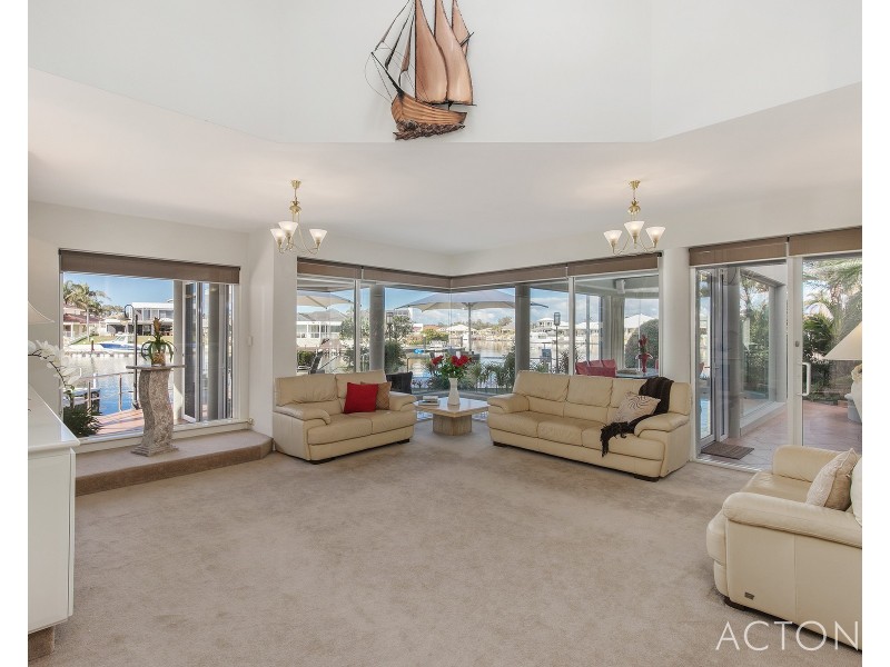 19 Ashburton Court, Dudley Park WA 6210