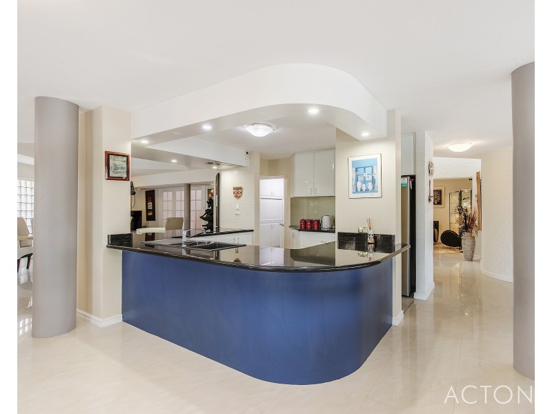 19 Ashburton Court, Dudley Park WA 6210