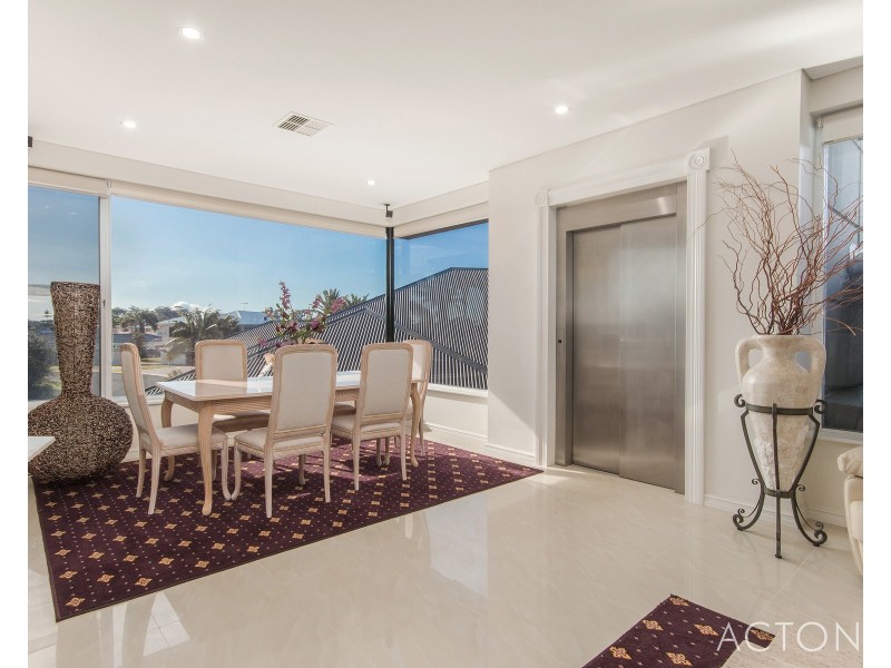 19 Ashburton Court, Dudley Park WA 6210