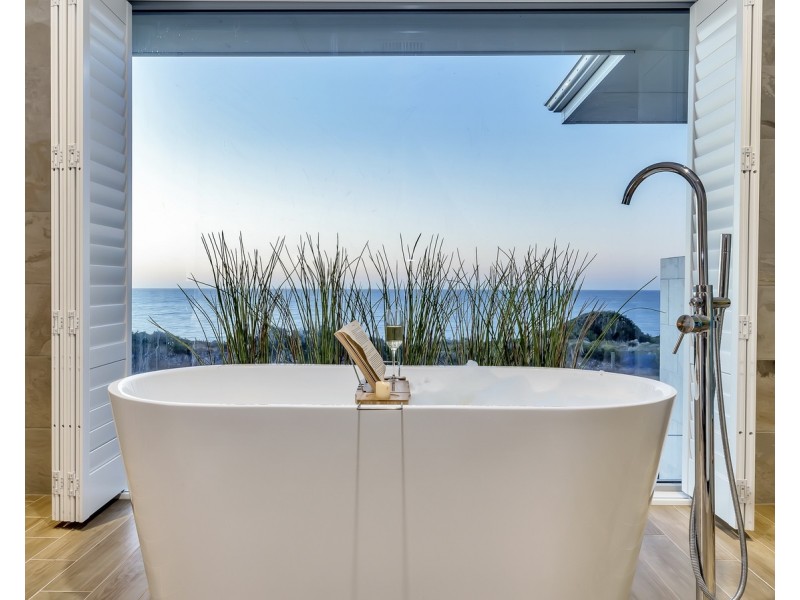 32 Acerosa Boulevard, Halls Head WA 6210