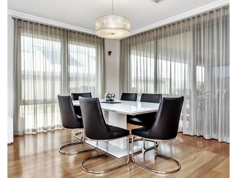 14 Tamar Break, Madora Bay WA 6210