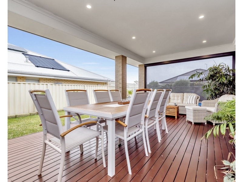 14 Tamar Break, Madora Bay WA 6210