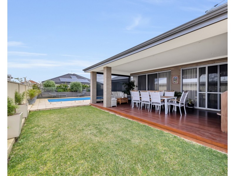 14 Tamar Break, Madora Bay WA 6210