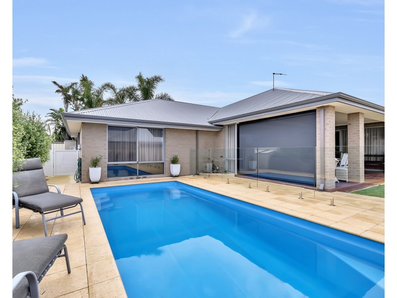 14 Tamar Break, Madora Bay WA 6210