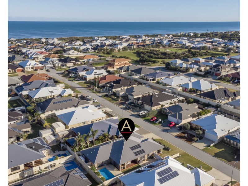 14 Tamar Break, Madora Bay WA 6210