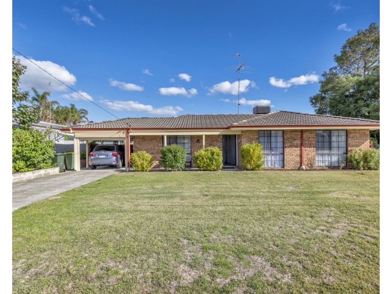 8 Amazon Drive, Greenfields WA 6210