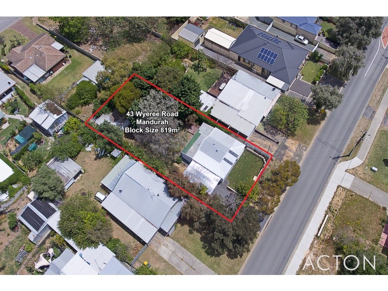43 Wyeree Road, Mandurah WA 6210