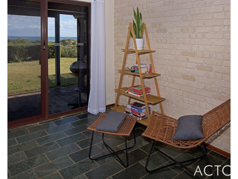 1/90 Ormsby Terrace, Mandurah WA 6210