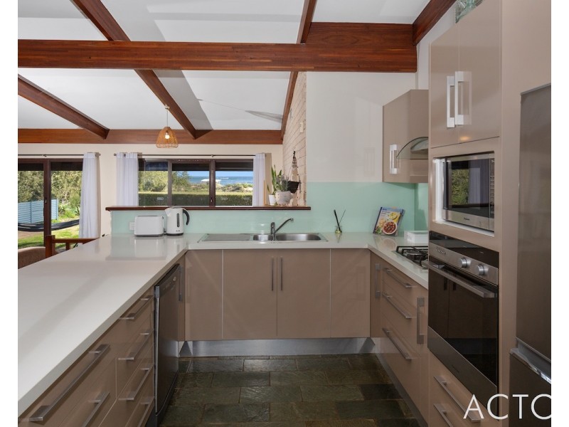 1/90 Ormsby Terrace, Mandurah WA 6210