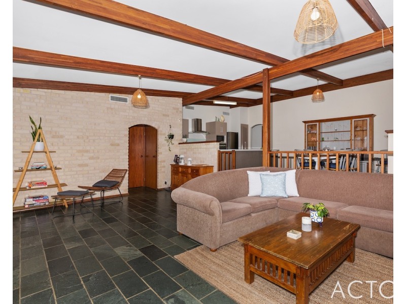 1/90 Ormsby Terrace, Mandurah WA 6210