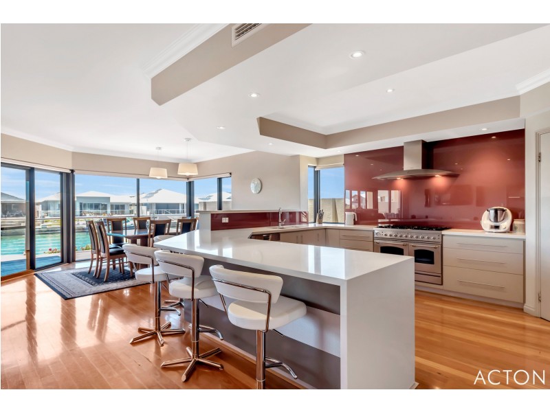 44 Katinka Retreat, Dudley Park WA 6210