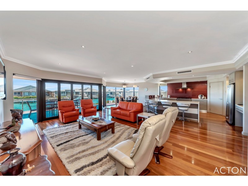 44 Katinka Retreat, Dudley Park WA 6210