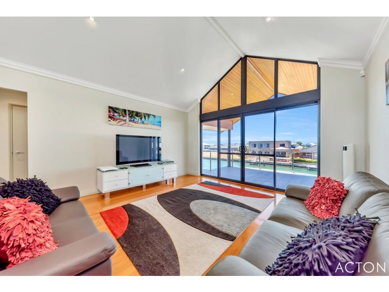 44 Katinka Retreat, Dudley Park WA 6210