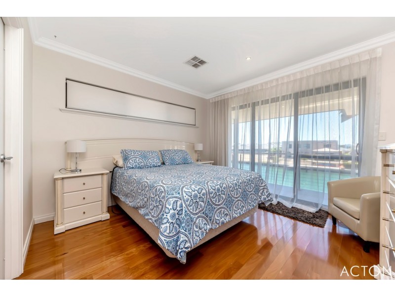 44 Katinka Retreat, Dudley Park WA 6210