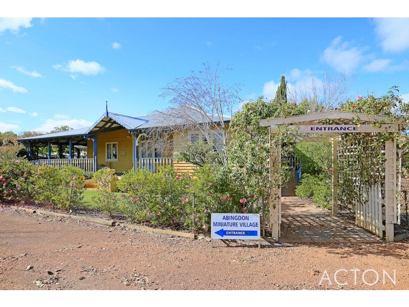 28 Husband Road, Barragup WA 6209