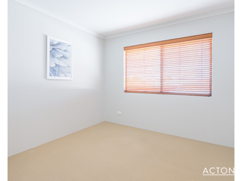 31 Darwin Terrace, Dudley Park WA 6210
