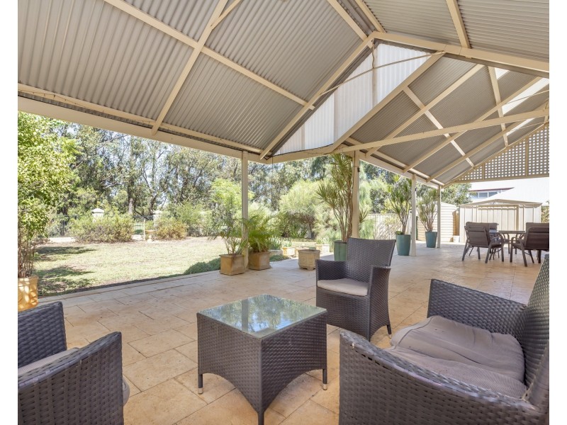 71 Midsummer Circle, Pinjarra WA 6208