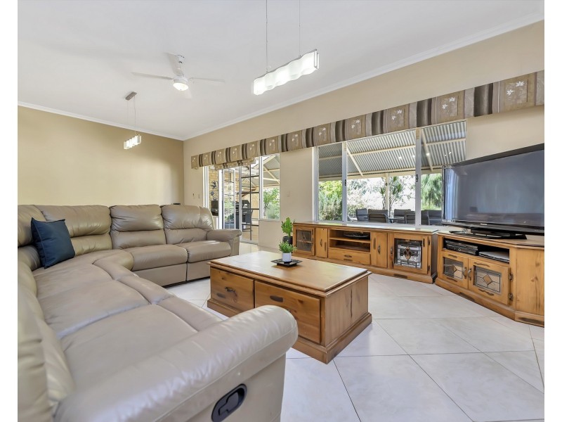 71 Midsummer Circle, Pinjarra WA 6208