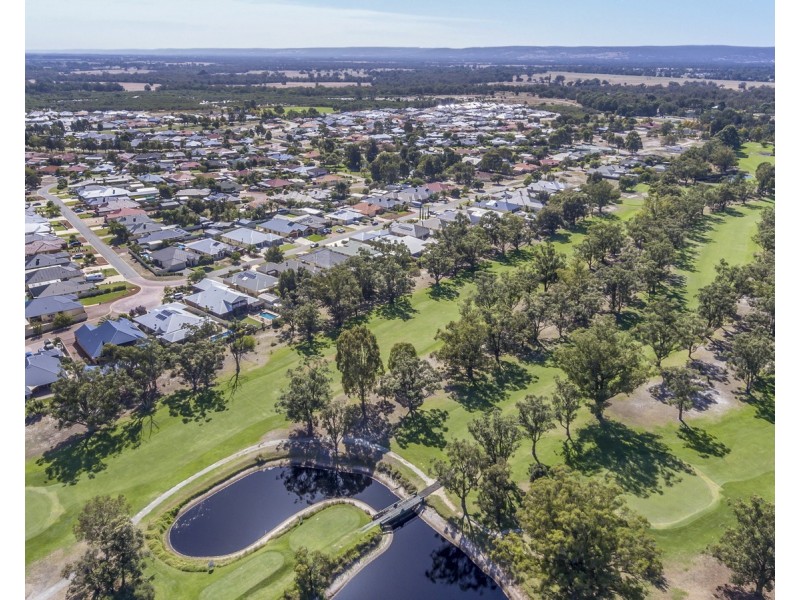 71 Midsummer Circle, Pinjarra WA 6208