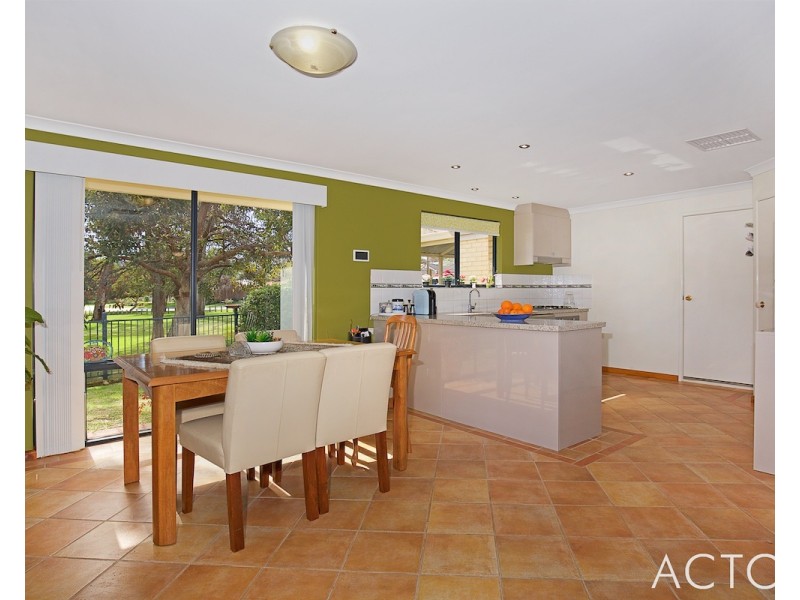 12 Wilderness Drive, Dawesville WA 6211