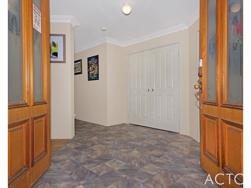 15 Sun Land Avenue, South Yunderup WA 6208