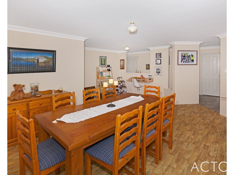 15 Sun Land Avenue, South Yunderup WA 6208