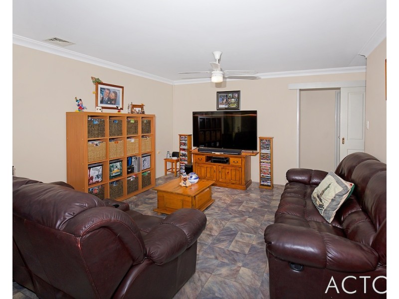 15 Sun Land Avenue, South Yunderup WA 6208