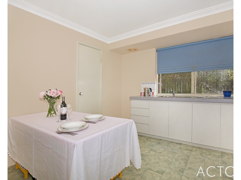 15 Sun Land Avenue, South Yunderup WA 6208