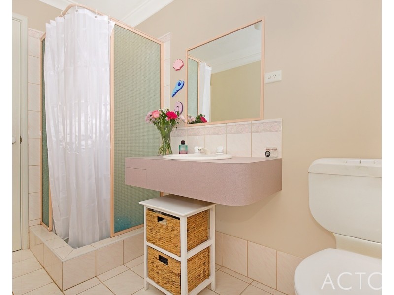 15 Sun Land Avenue, South Yunderup WA 6208