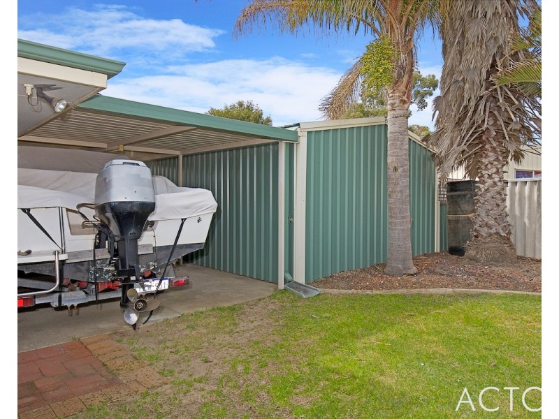 15 Sun Land Avenue, South Yunderup WA 6208