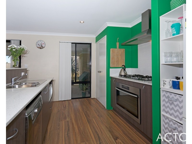 70 Brandeis Grove, Karnup WA 6176