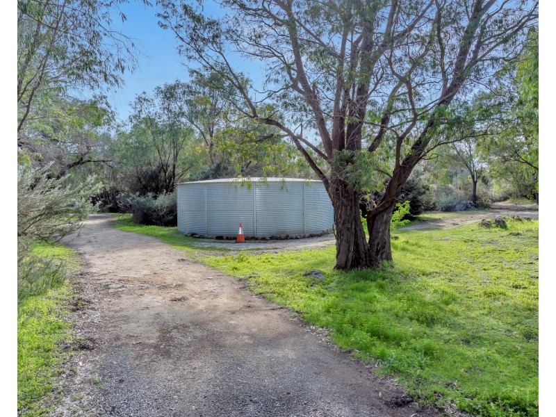 14 Holmes Road, Lake Clifton WA 6215