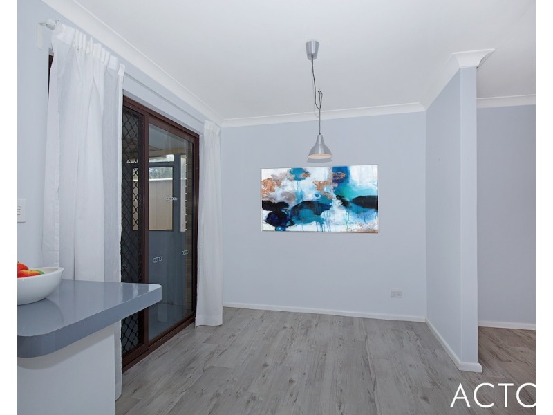 2/30 McLarty Road, Halls Head WA 6210