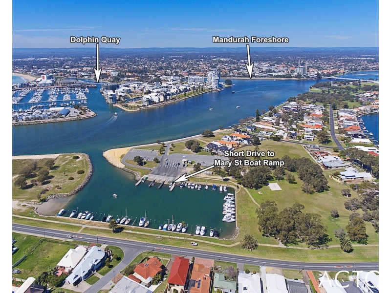 2/30 McLarty Road, Halls Head WA 6210