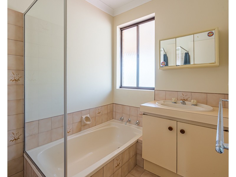 114a McLarty Road, Halls Head WA 6210