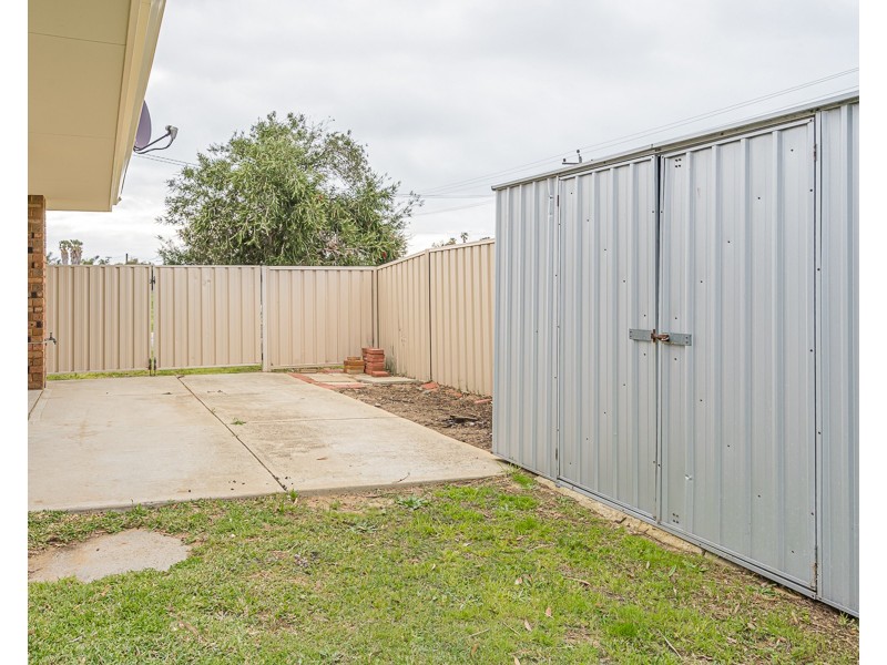 114a McLarty Road, Halls Head WA 6210