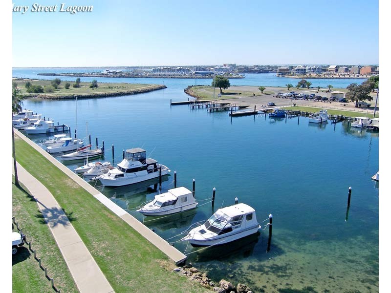 114a McLarty Road, Halls Head WA 6210