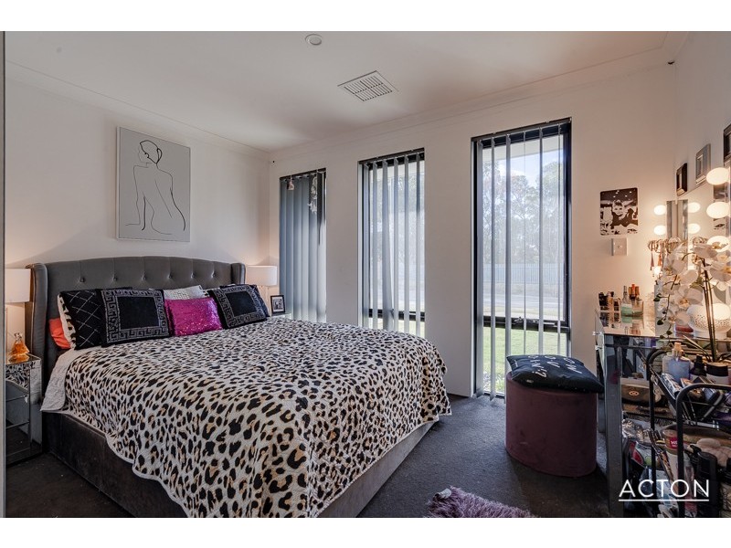 21 Wentworth Heights, Meadow Springs WA 6210