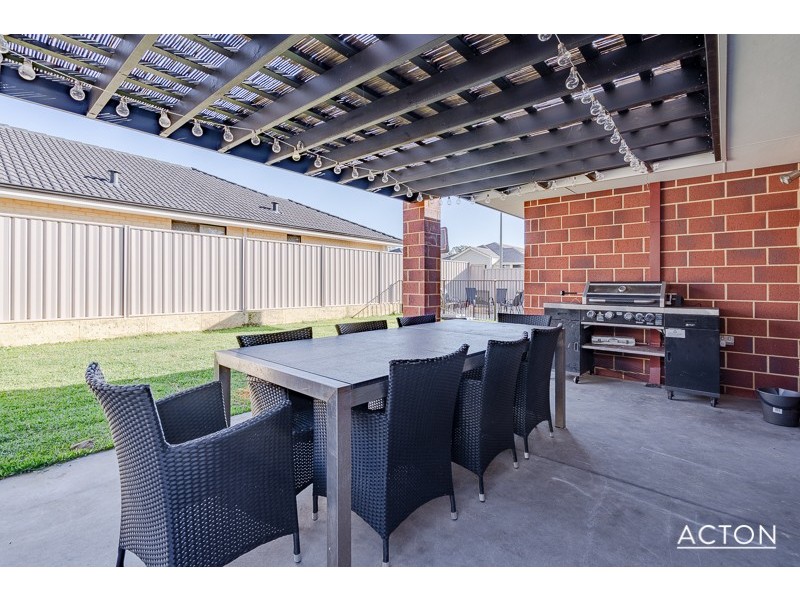 21 Wentworth Heights, Meadow Springs WA 6210