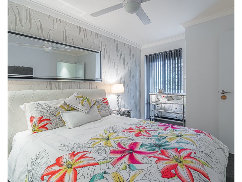 4/15 Hall Street, Mandurah WA 6210