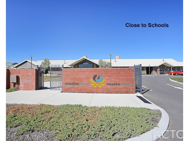 10 Kendale Way, Meadow Springs WA 6210