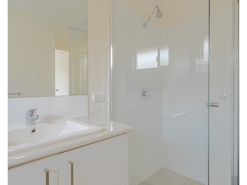 23 Hokitika Drive, Dudley Park WA 6210