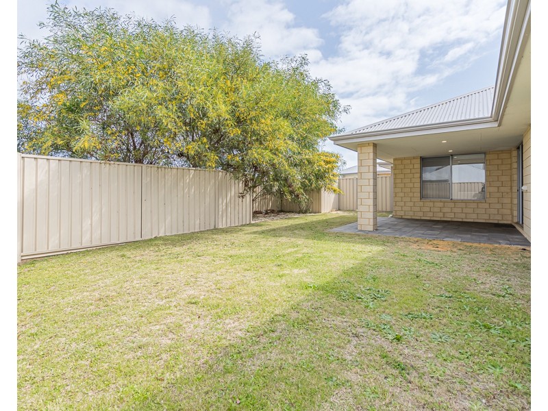 23 Hokitika Drive, Dudley Park WA 6210