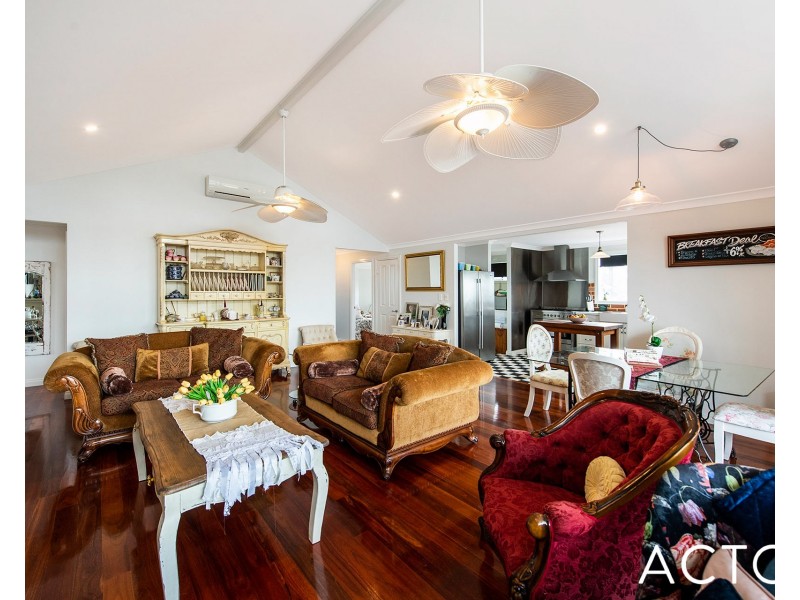 20 Devonshire Retreat, Falcon WA 6210